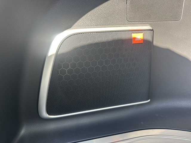 ハリアー(トヨタ)中古車 11