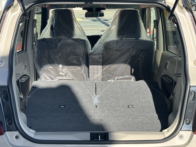 ラパン(スズキ)新車見本展示無 9