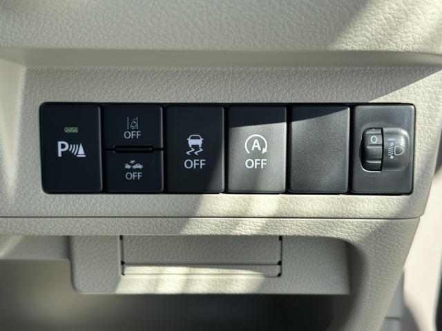 ラパン(スズキ)新車見本展示無 14