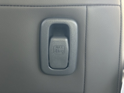 ラパンLC(スズキ)新車見本展示無 内外装写真他