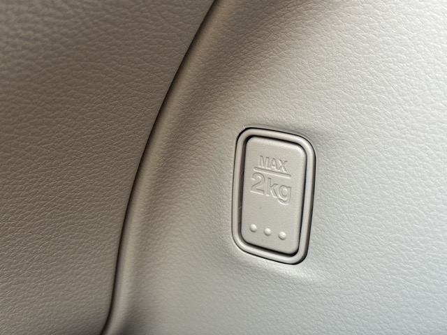 ラパン(スズキ)新車見本展示無 23