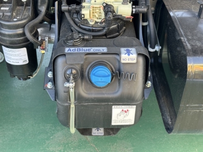 キャンター(三菱)登録済未使用車 内外装写真他１