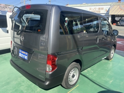 NV200バネットバン(ニッサン)中古車 内外装写真他２