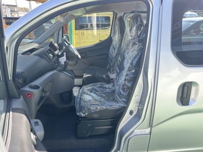 NV200バネットバン(ニッサン)中古車 前席内装