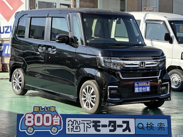 N-BOXカスタム(ホンダ)中古車全体拡大