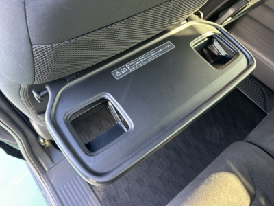 N-BOXカスタム(ホンダ)中古車 後席から見た前席