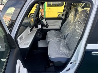 ムーヴキャンバス(ダイハツ)届出済未使用車 前席内装