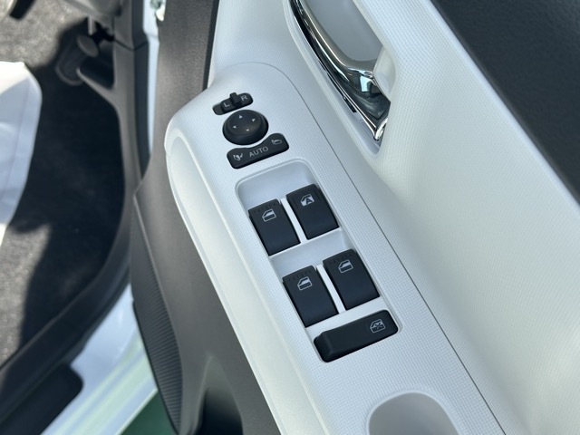 キャンバス(ダイハツ)届出済未使用車 11