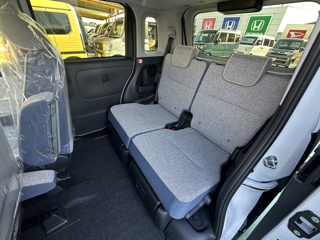 キャンバス(ダイハツ)届出済未使用車 3