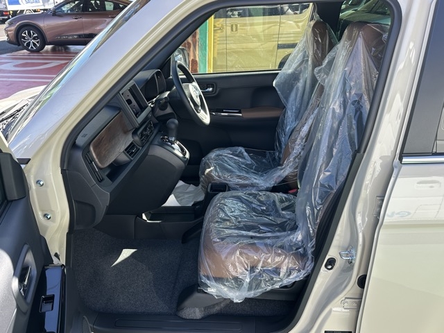 N-ONE(ホンダ)届出済未使用車 3