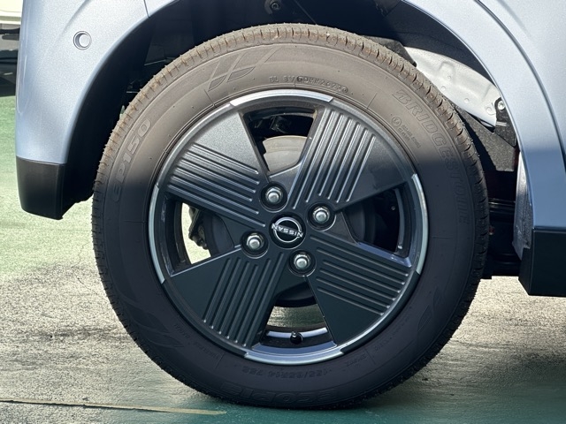 サクラ(ニッサン)中古車 12