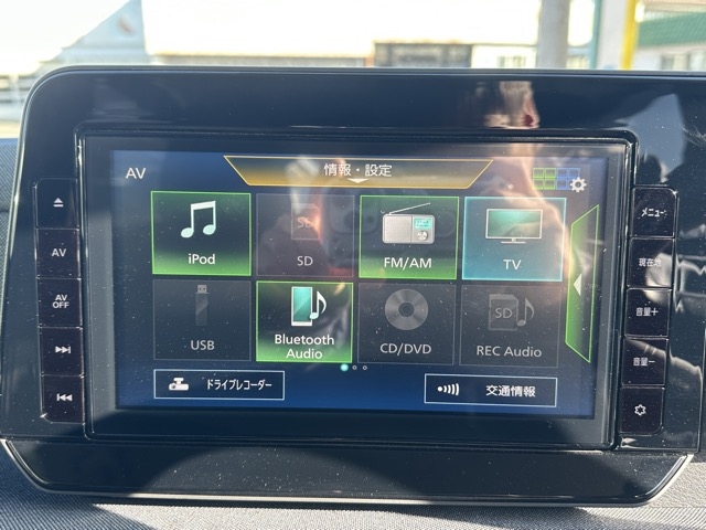 サクラ(ニッサン)中古車 19