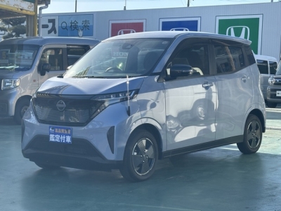 サクラ(ニッサン)中古車 前方