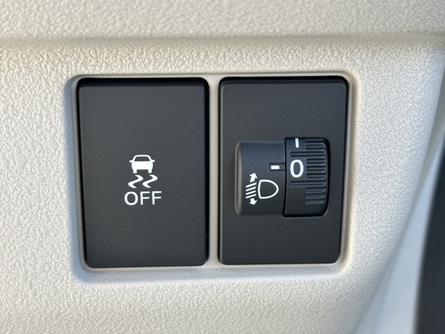 N-BOX(ホンダ)届出済未使用車 15