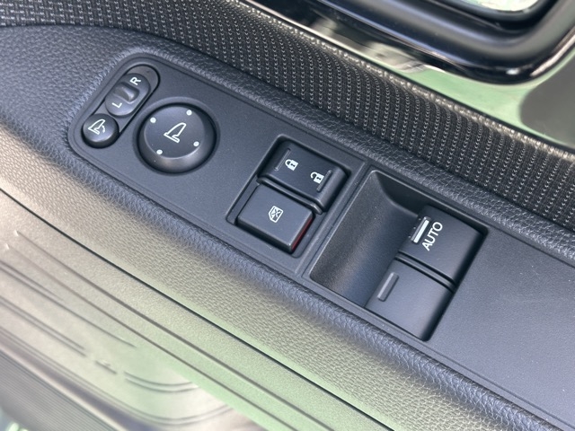 N-VAN(ホンダ)届出済未使用車 14