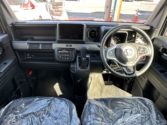N-VAN(ホンダ)届出済未使用車 6