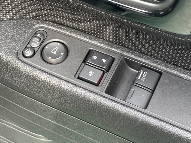 N-VAN(ホンダ)届出済未使用車 14