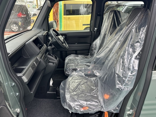 N-VAN(ホンダ)届出済未使用車 3