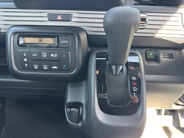 N-VAN(ホンダ)届出済未使用車 19