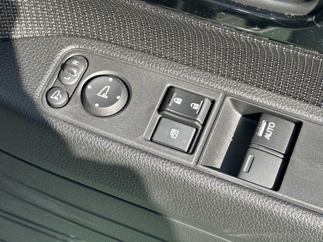 N-VAN(ホンダ)届出済未使用車 14