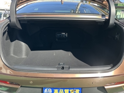 クラウンクロスオーバー(トヨタ)中古車 内外装写真他