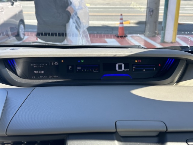 フリード(ホンダ)中古車 16