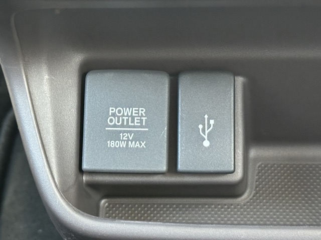 フリード(ホンダ)中古車 27