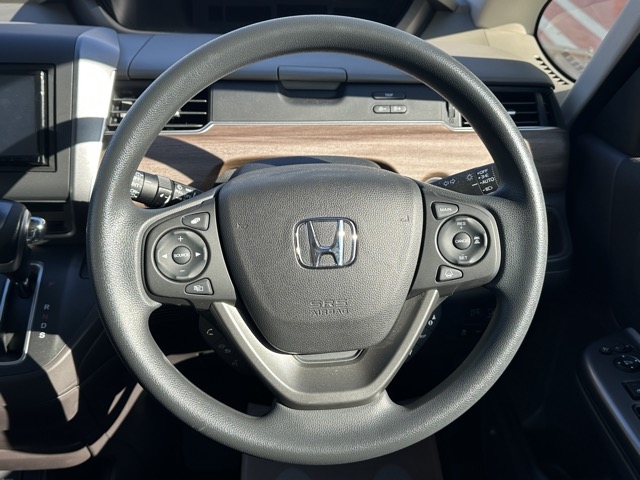 フリード(ホンダ)中古車 6