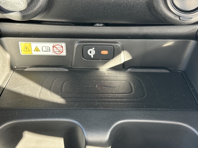 フロンクス(スズキ)登録済未使用車 24