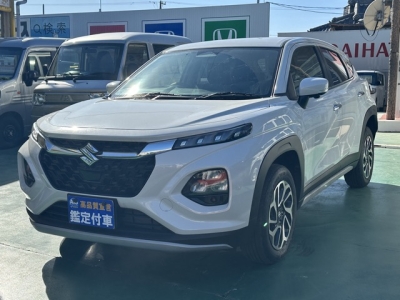 フロンクス(スズキ)登録済未使用車 前方