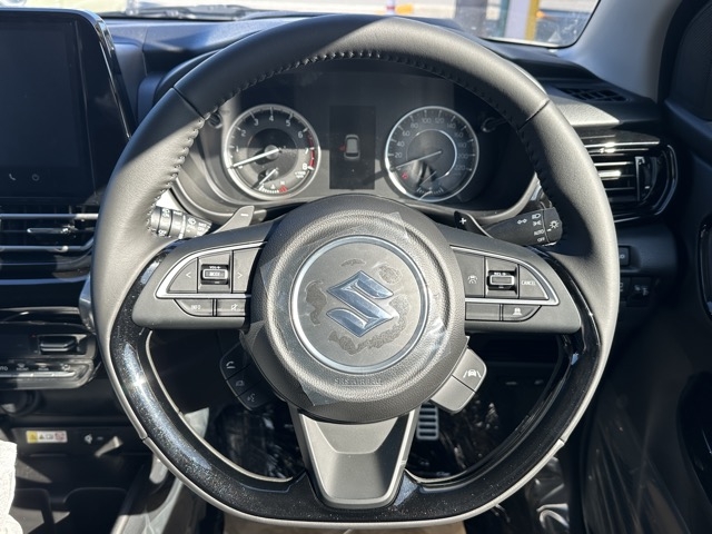 フロンクス(スズキ)登録済未使用車 6