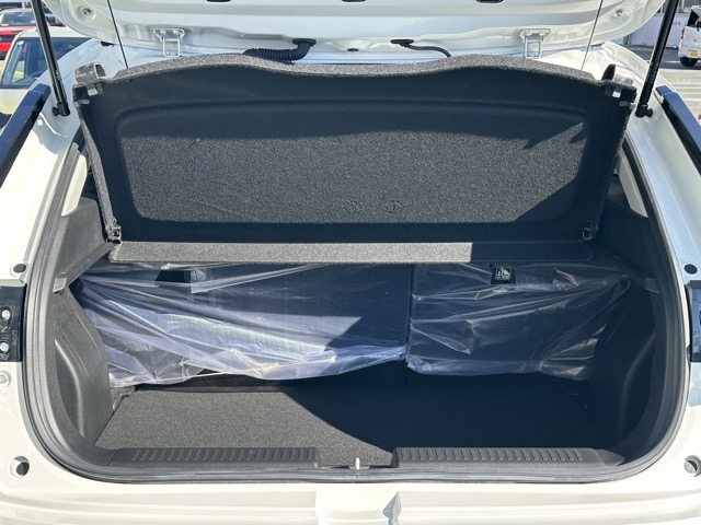 フロンクス(スズキ)登録済未使用車 8