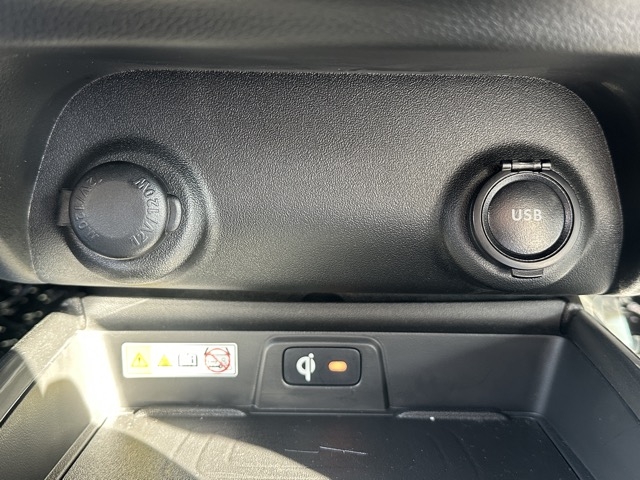 フロンクス(スズキ)登録済未使用車 23