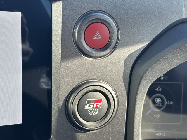 GRヤリス(トヨタ)中古車 15