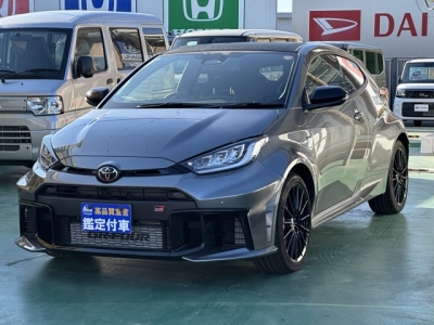 GRヤリス(トヨタ)中古車 前方