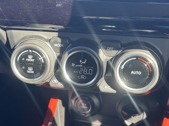 スイフト(スズキ)中古車 24