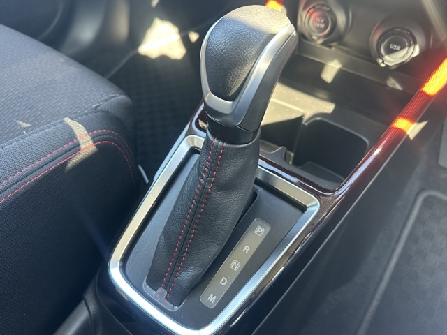 スイフト(スズキ)中古車 26