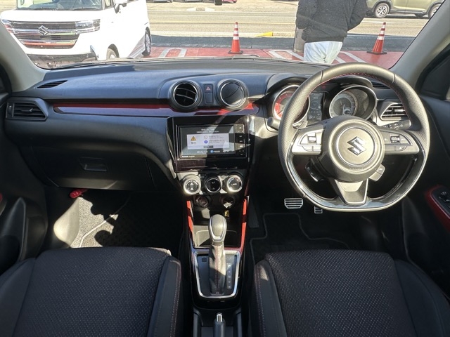 スイフト(スズキ)中古車 5