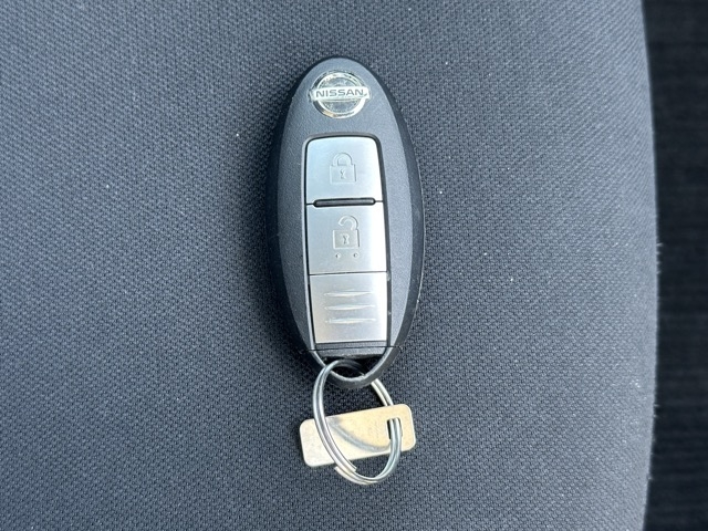 ノート(ニッサン)中古車 27