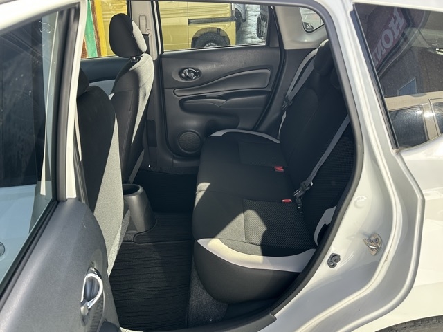 ノート(ニッサン)中古車 4