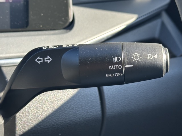 ノート(ニッサン)中古車 14