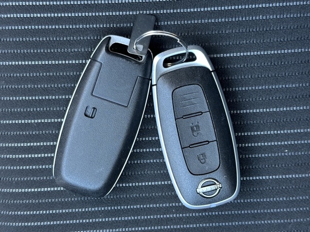 ノート(ニッサン)中古車 28