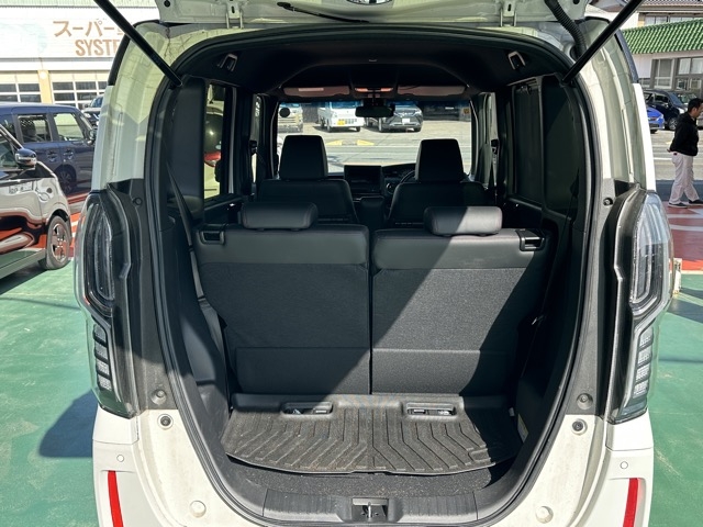 N-BOX(ホンダ)中古車 10