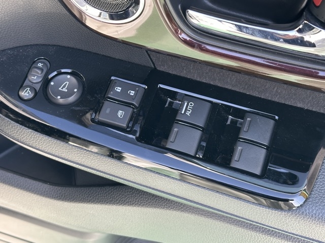 N-BOX(ホンダ)中古車 14