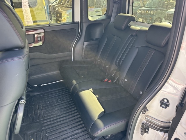 N-BOX(ホンダ)中古車 4