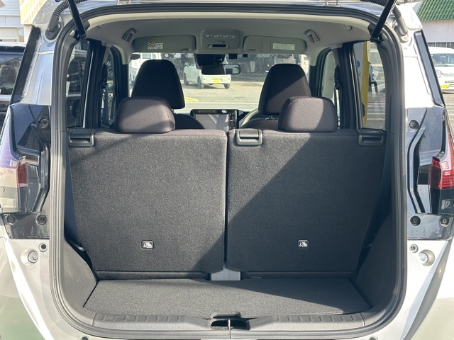 サクラ(ニッサン)中古車 7