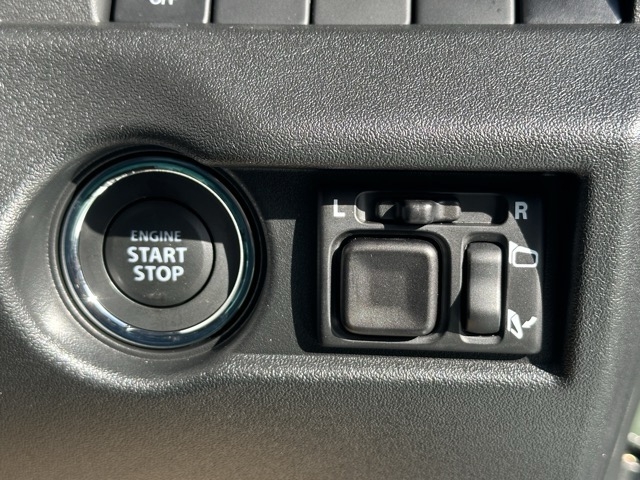 ジムニーノマド(スズキ)届出済未使用車 14