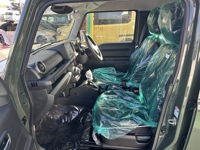 ジムニーノマド(スズキ)届出済未使用車 3