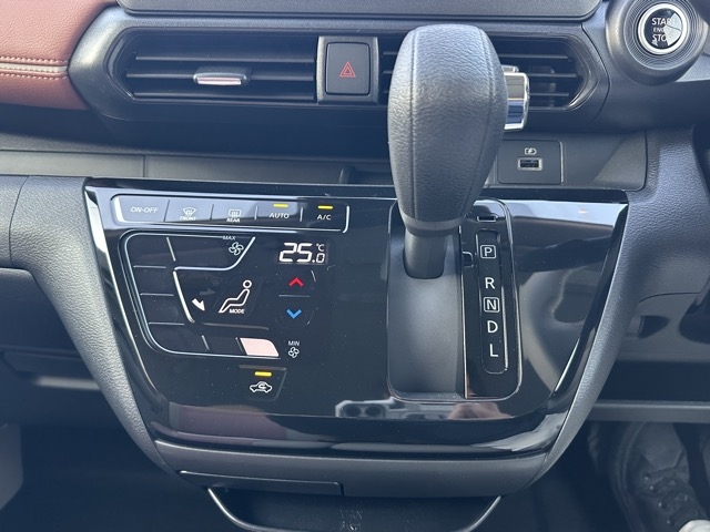 デイズ(ニッサン)届出済未使用車 14