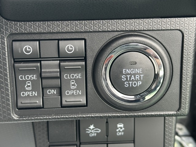 タント(ダイハツ)中古車 16